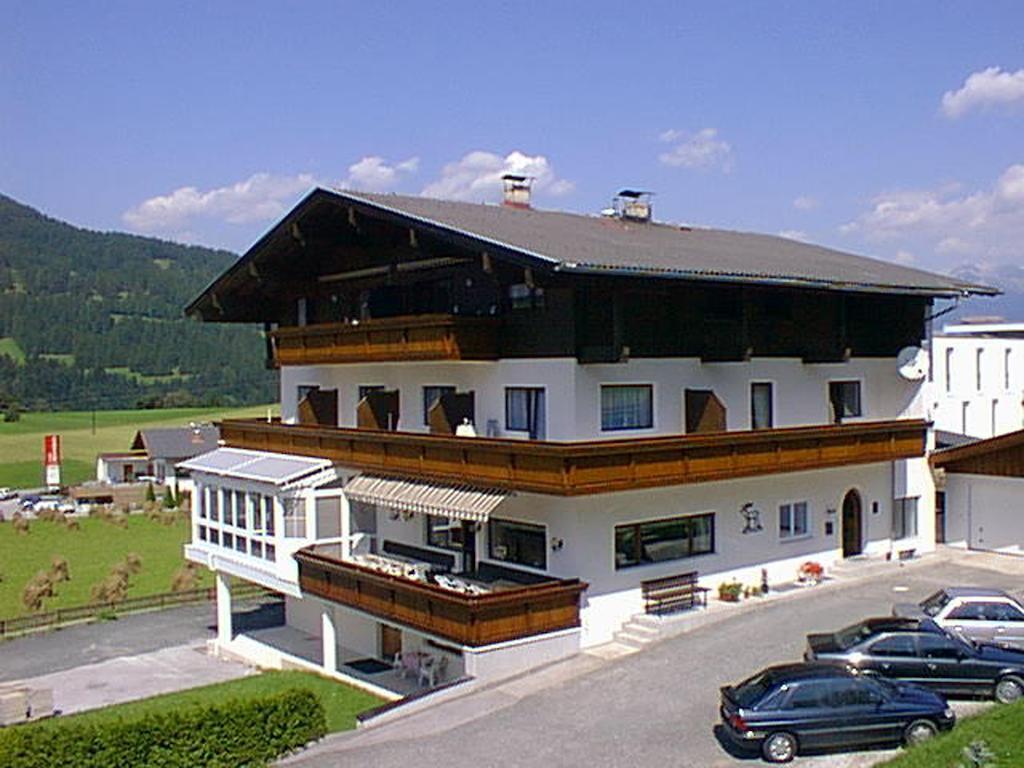 Haus Hubertus Hotel มีเดอร์ส ภายนอก รูปภาพ